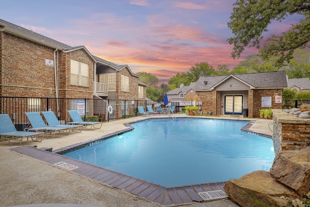 Sandstone at Bear Creek Apartments